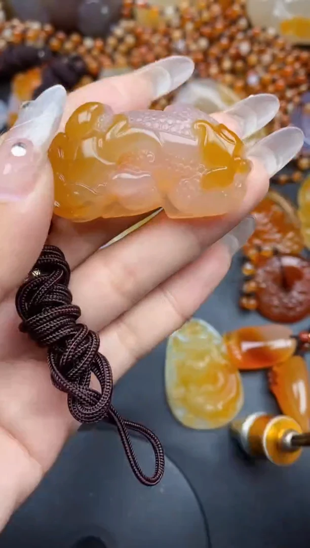 【闪购商品】玛瑙/玉髓颈饰未镶嵌ll