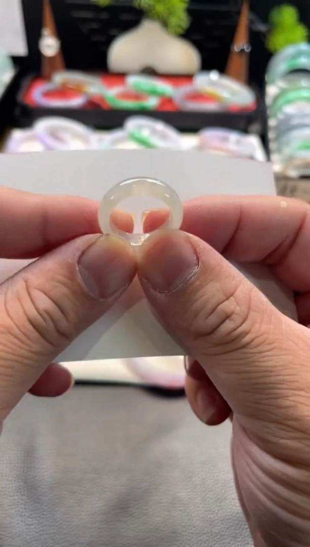 未镶嵌戒指翡翠59号链接 有纹裂 11 12