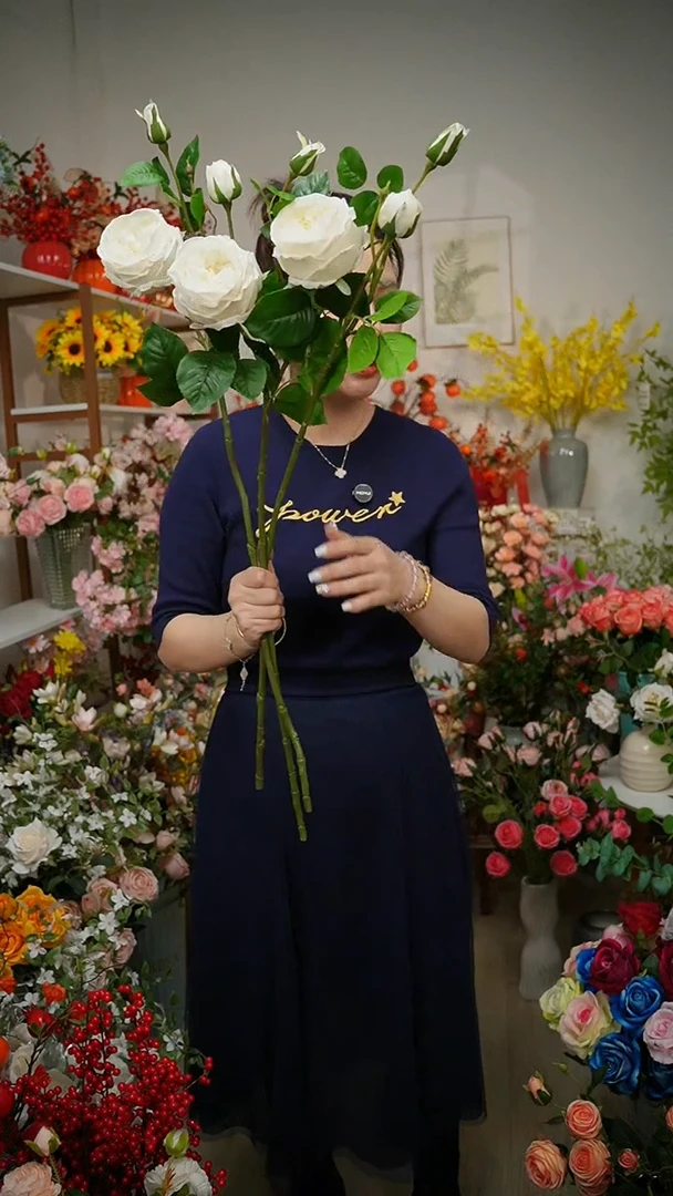 3支白色奥斯汀手感玫瑰