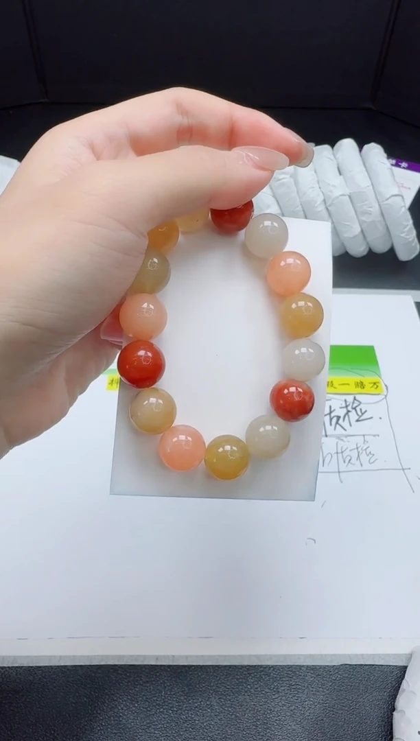 石英质玉手镯未镶嵌金丝玉大m卡12手链【花纹随机】