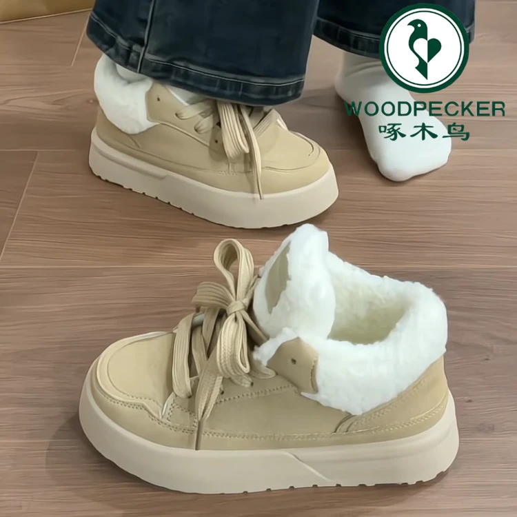 啄木鸟厚底加绒加厚板鞋女2025新款冬季时尚雪地靴休闲保暖毛毛鞋