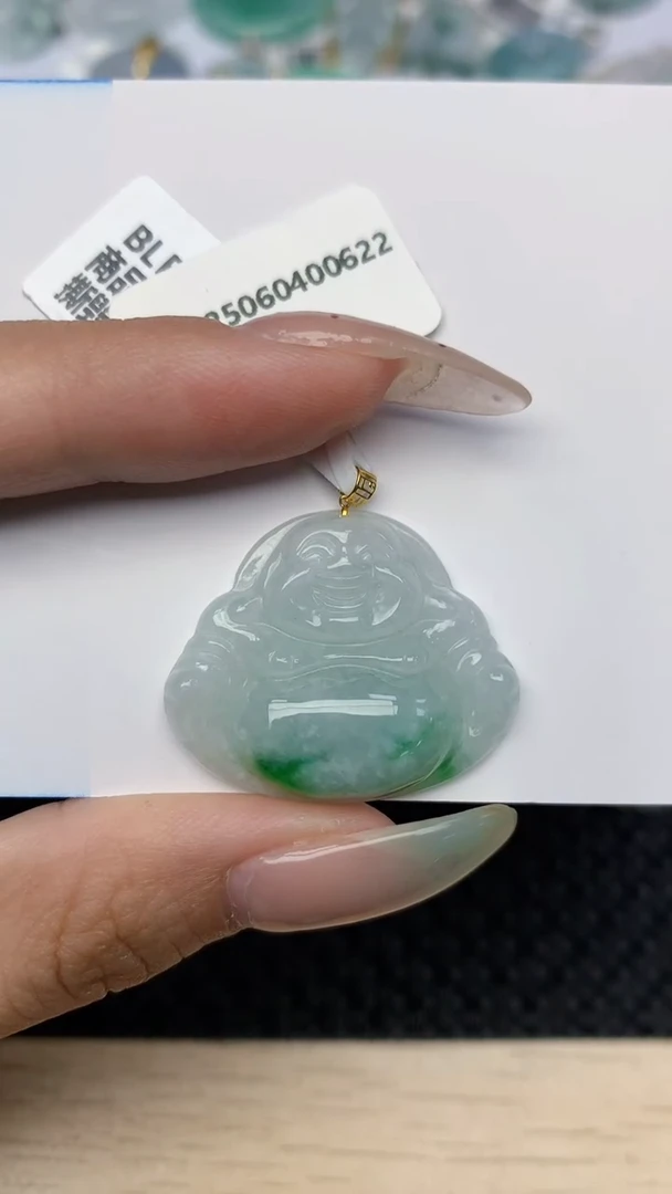 翡翠18K金镶嵌颈饰天然翡翠a货