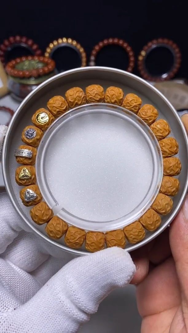 猴头核桃手串五标龙纹虎须尺寸11左右全品15号
