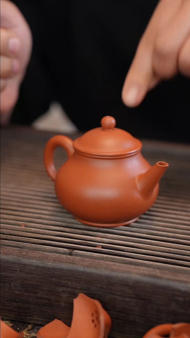 茶壶紫砂宽口 朱泥