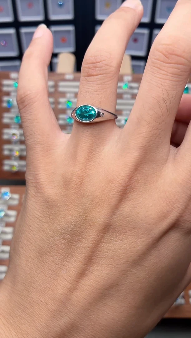 碧玺戒指银S925镶嵌111