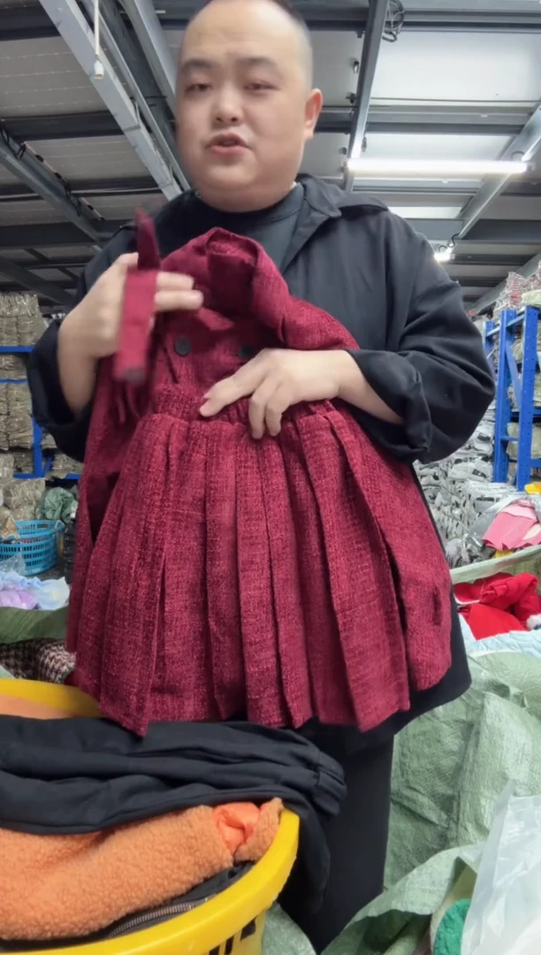 Y**.女童套装a170 130