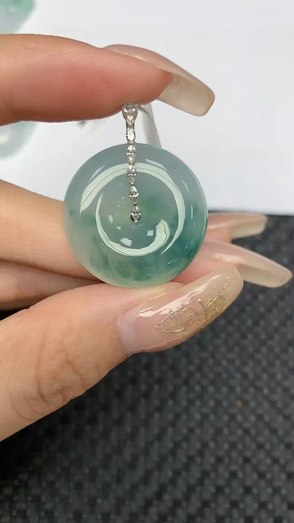 颈饰18K金镶嵌翡翠天然缅甸翡翠a货百元以上9元证书费自理