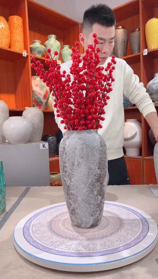 【闪购商品】瓶雪花秀大号陶瓷花瓶 无花