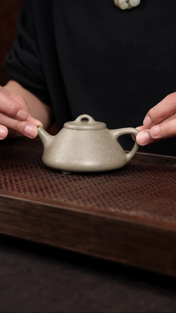 【闪购商品】紫砂茶壶青段子冶