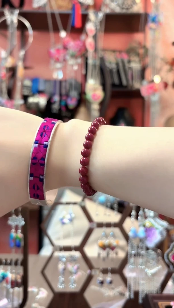 织绣云织谣民族风精美饰品164