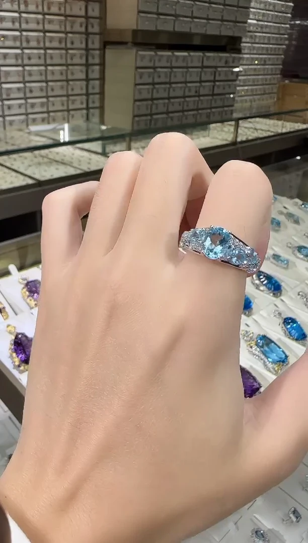 银S925镶嵌戒指托帕石9*7mm戒指