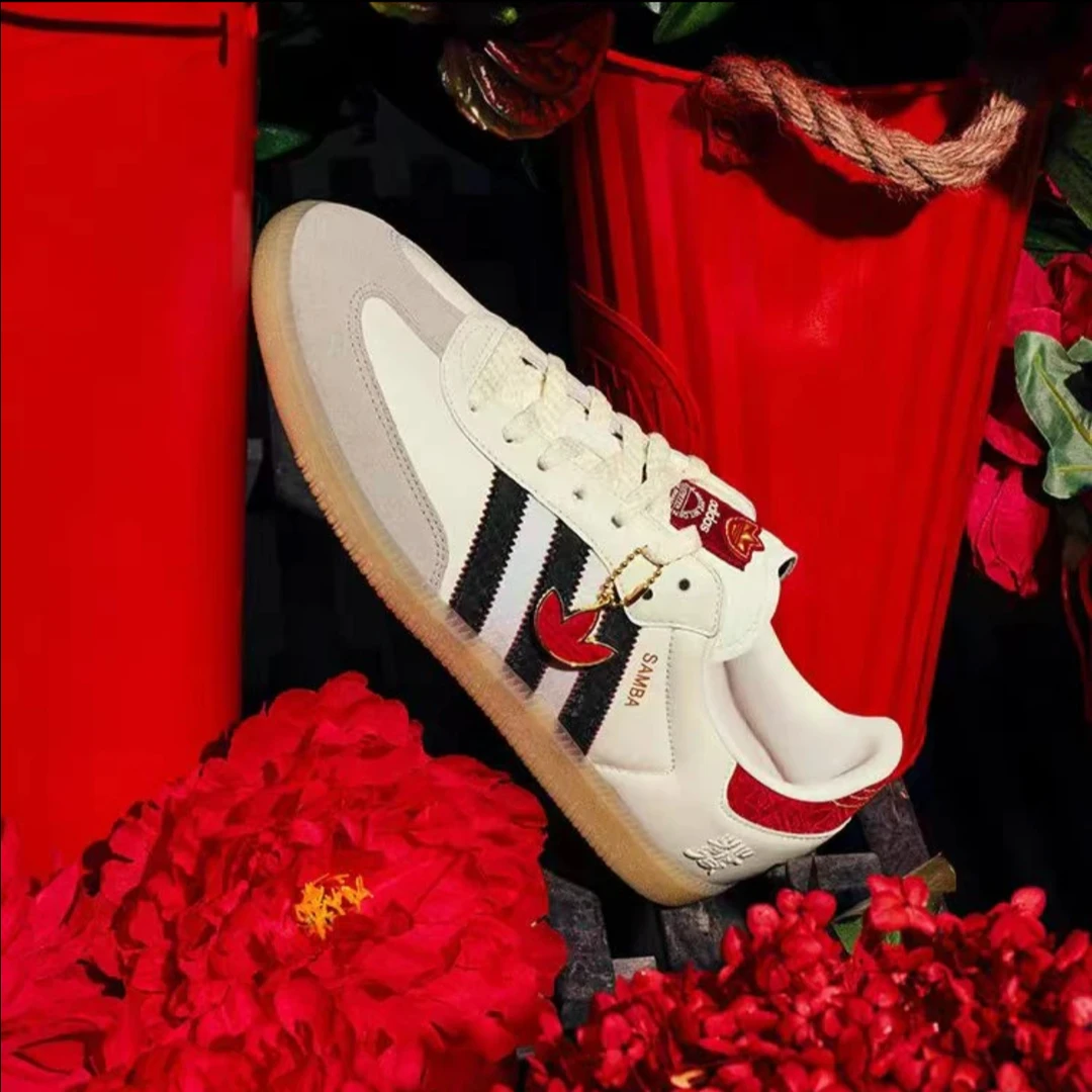【滔搏联动】adidas阿迪达斯三叶草中性蛇年限定SAMBA德训鞋JQ5976