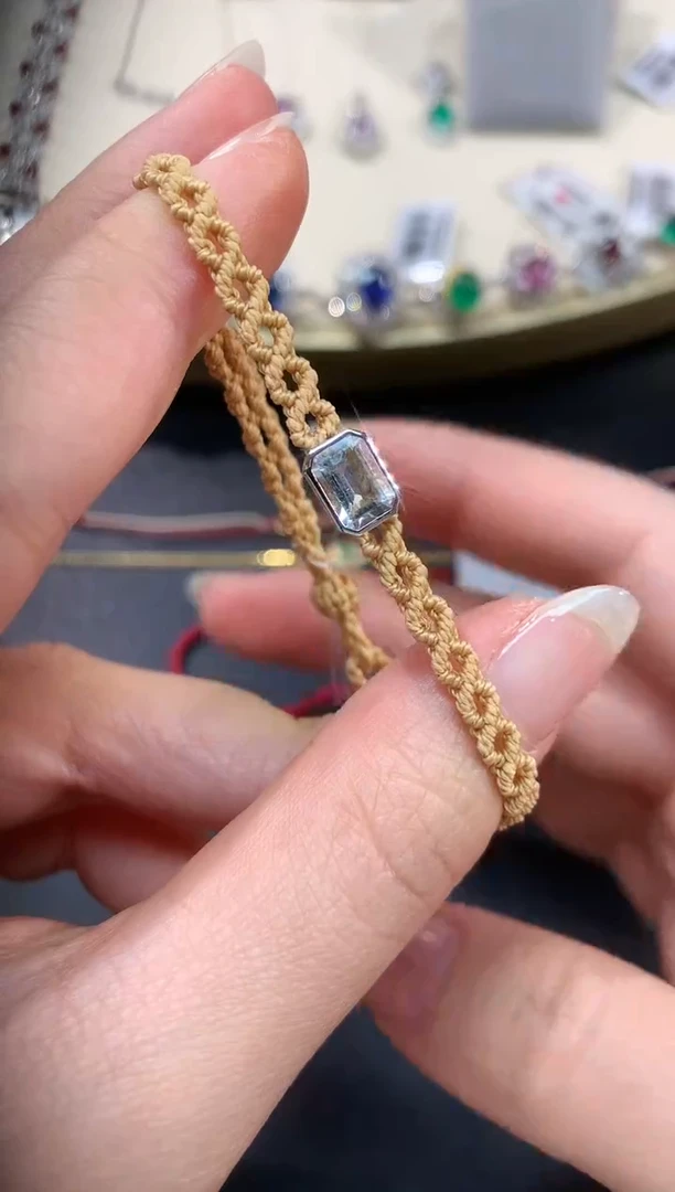 【闪购商品】海蓝宝石手链18K金镶嵌A78|520