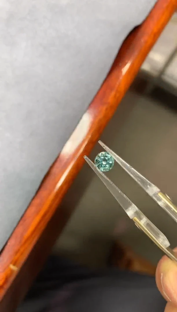 未镶嵌裸石碧玺1ct 15