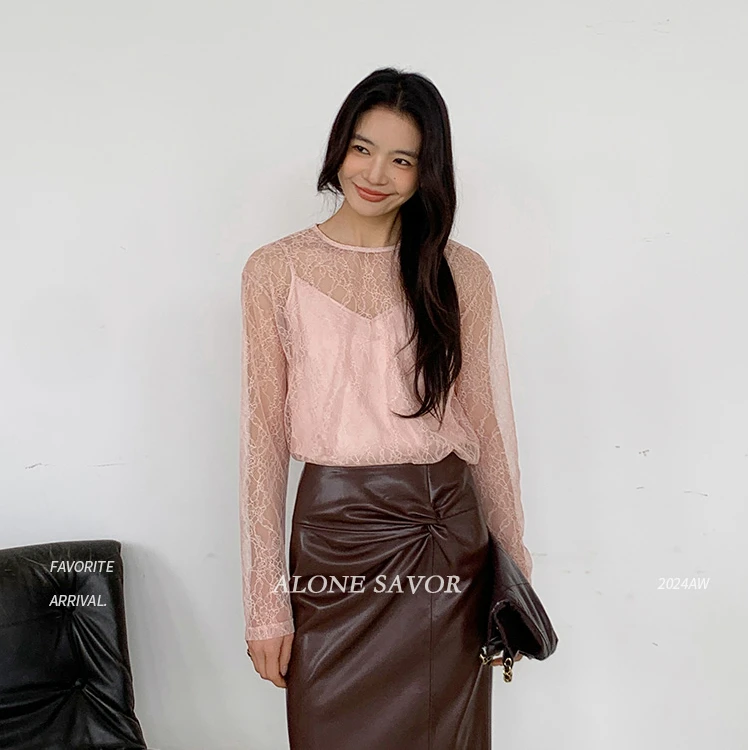【ALONE SAVOR】镜花月，提花蕾丝镂空加内搭气质显瘦圆领上衣P085
