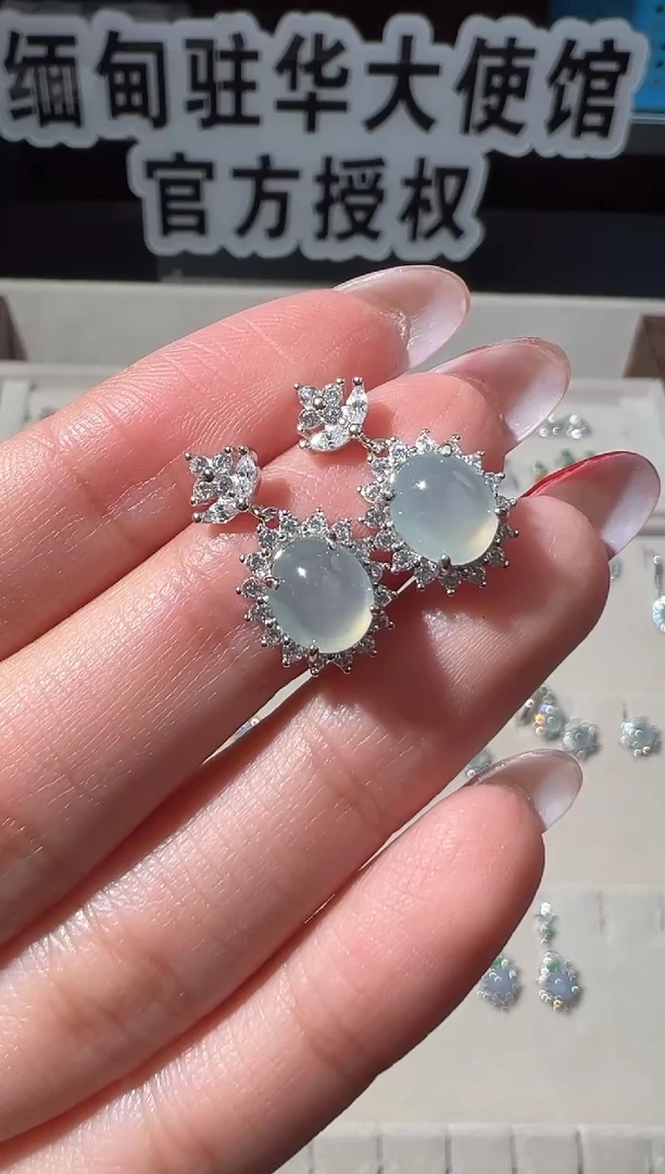 银S925镶嵌翡翠耳饰缅甸珠宝严选