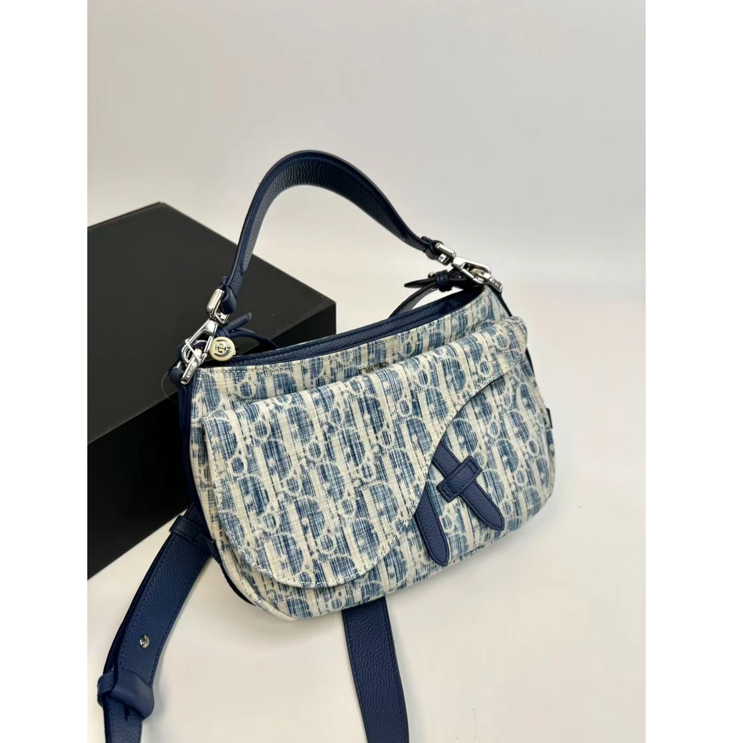 95新 DIOR/迪奥 【小考拉】Dior 单宁saddle soft马鞍斜挎包