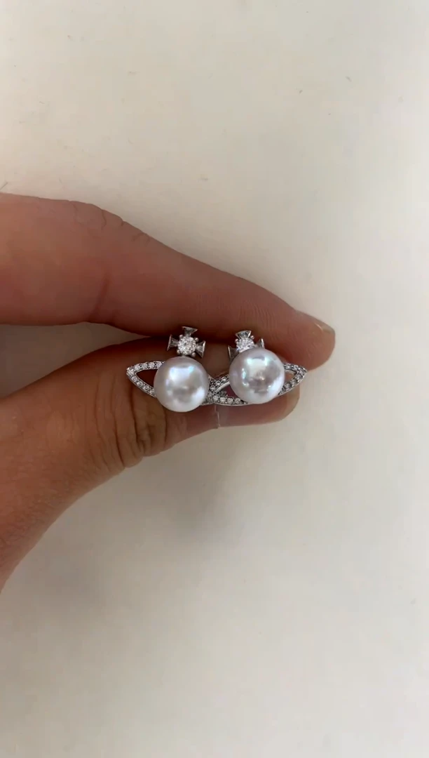 银S925镶嵌耳饰淡水珍珠