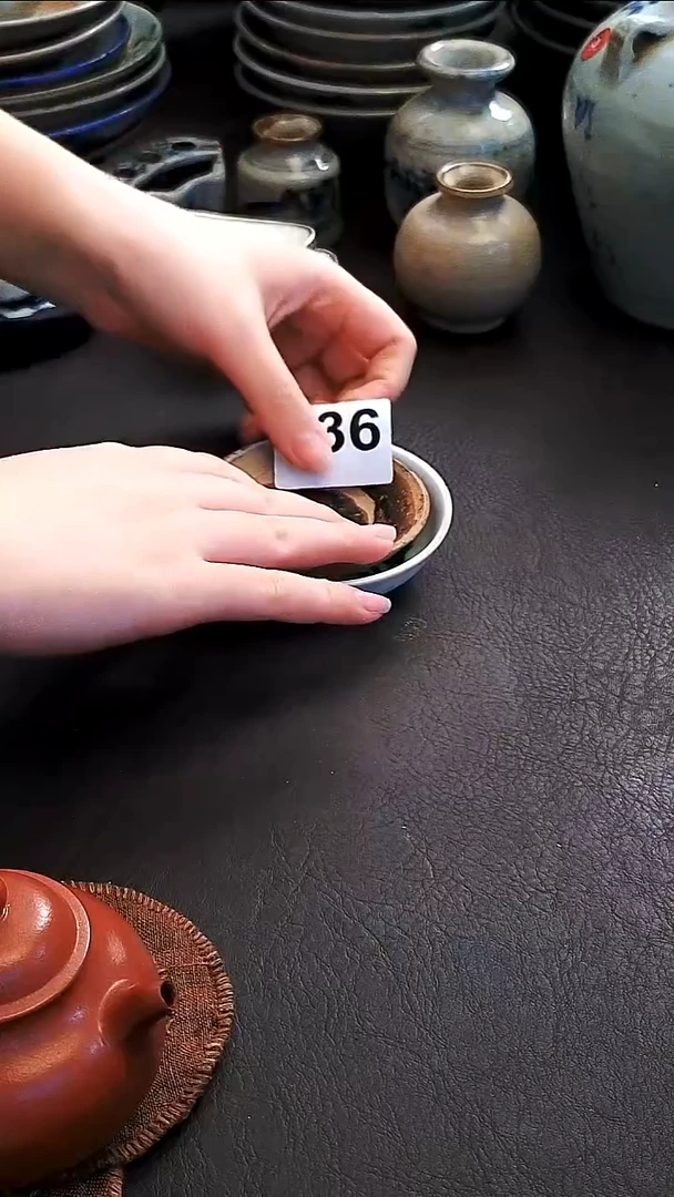 陶m****念佳瑜家漂漂亮亮的瓷器编号736