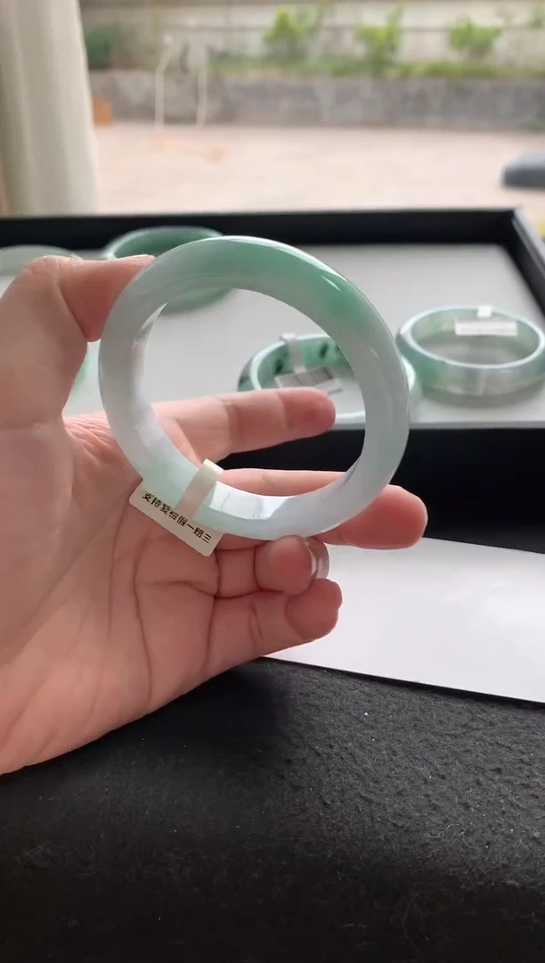 未镶嵌手镯翡翠57.1正圈A7316买断