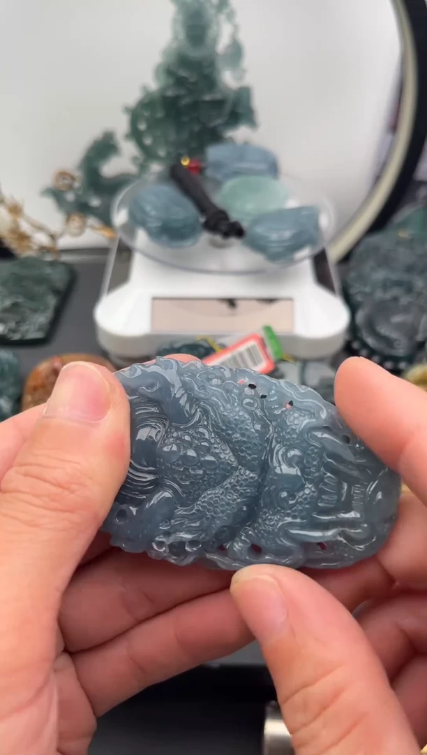 颈饰未镶嵌翡翠7