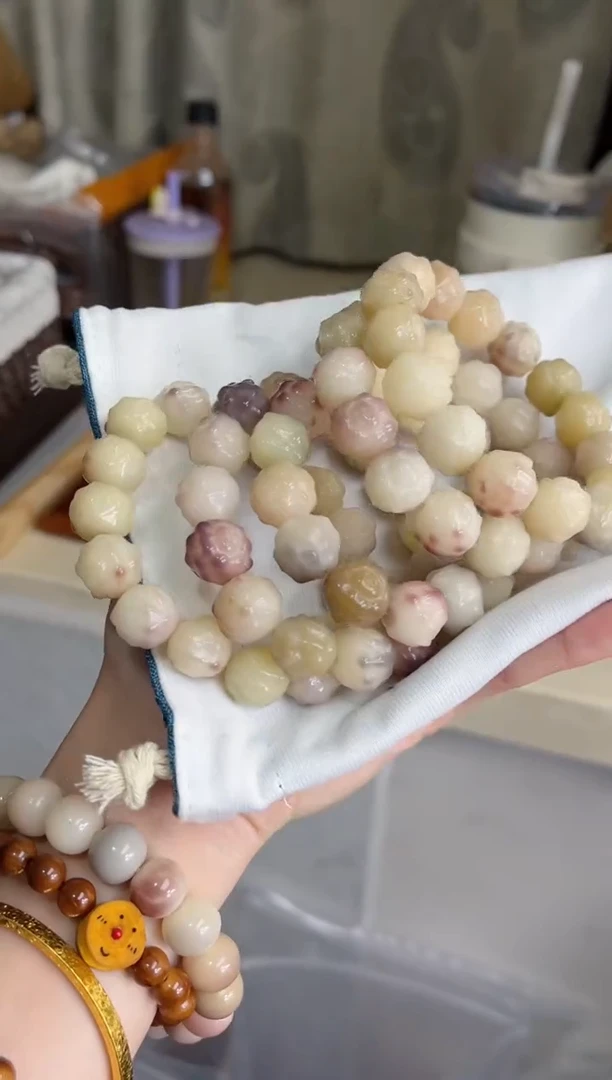 菩提根/象牙果手串v28紫美人玉化羊咩咩14手串