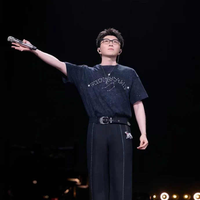 (清）十二星座系列刺绣夏季圆领宽松水洗刮烂情侣男女网红潮流T恤
