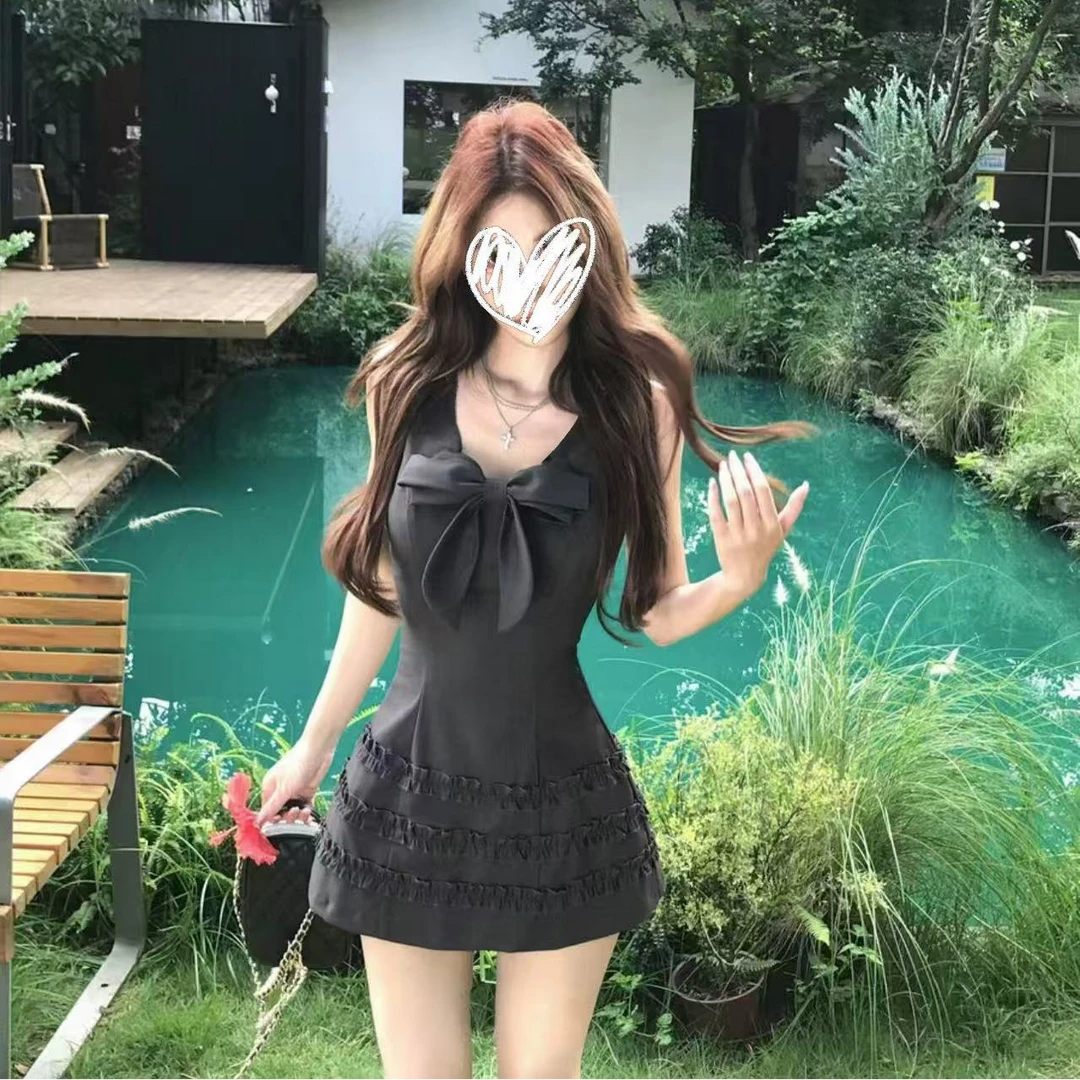 【摩登旧事】设计感甜欲吊带连衣裙女夏季法式修身裙子