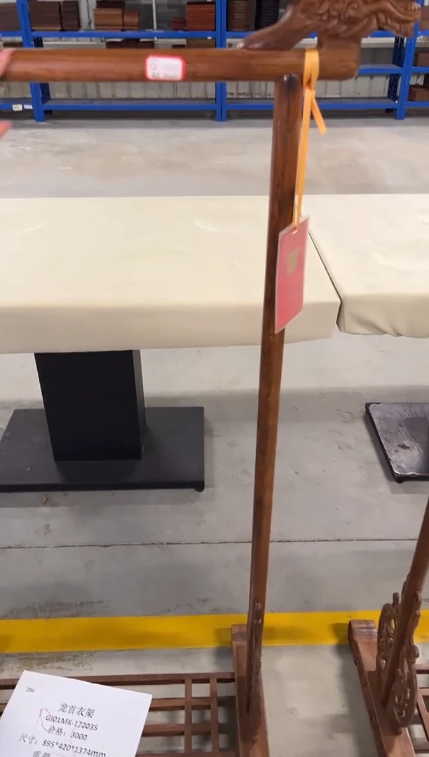 木GJ01MK-172035-龙首衣架