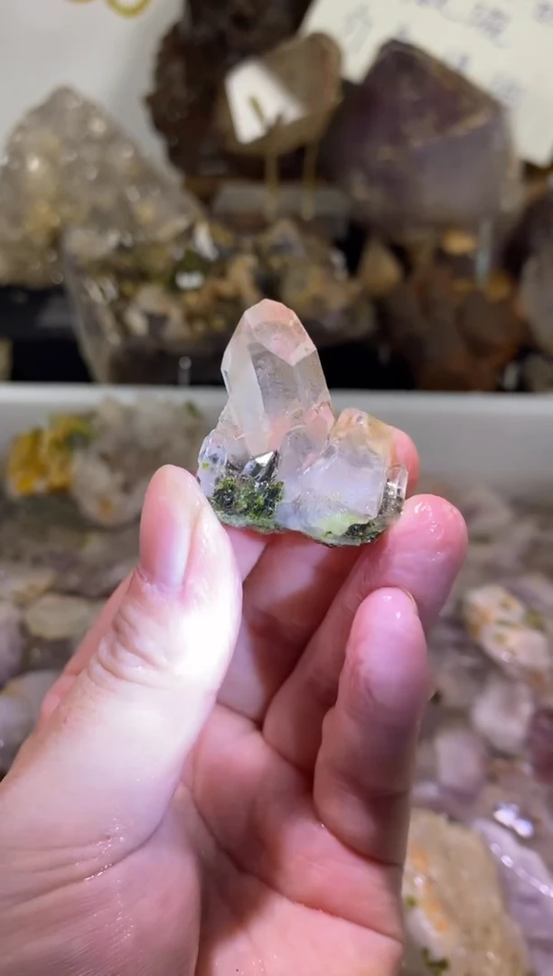 未镶嵌珠宝半成品水晶46号四川花园水晶