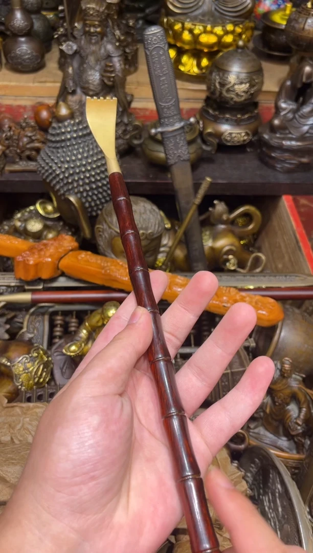 D瑞瑞古铜阁专属链接痒痒挠