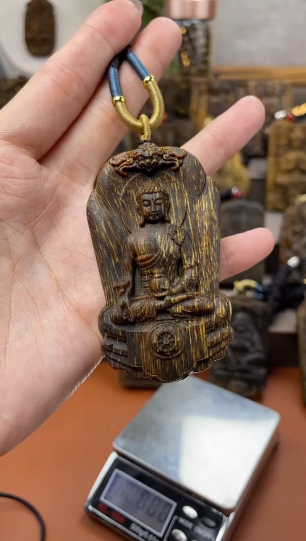 木木雕款芽庄 药师佛7cm送养香瓶