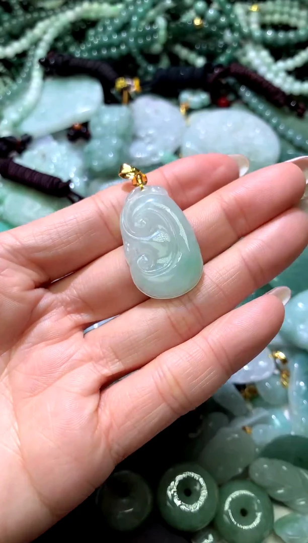 吊坠(不含链)未镶嵌翡翠1