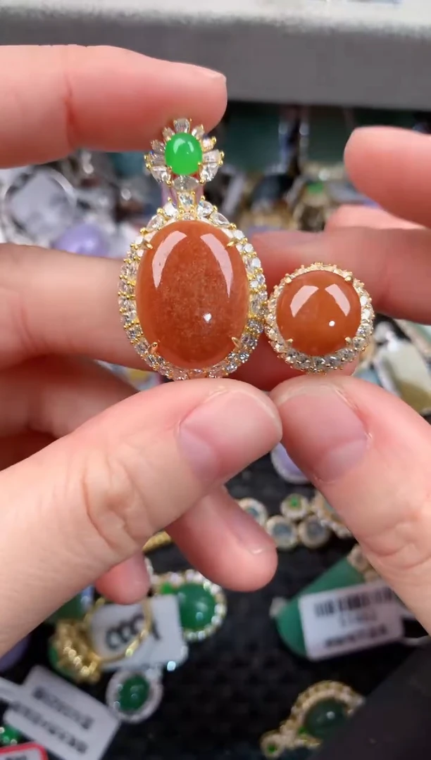 银S925镶嵌戒指翡翠777       5