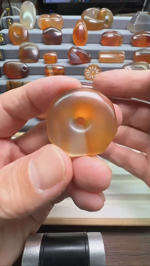 未镶嵌颈饰玛瑙/玉髓玛瑙32*8