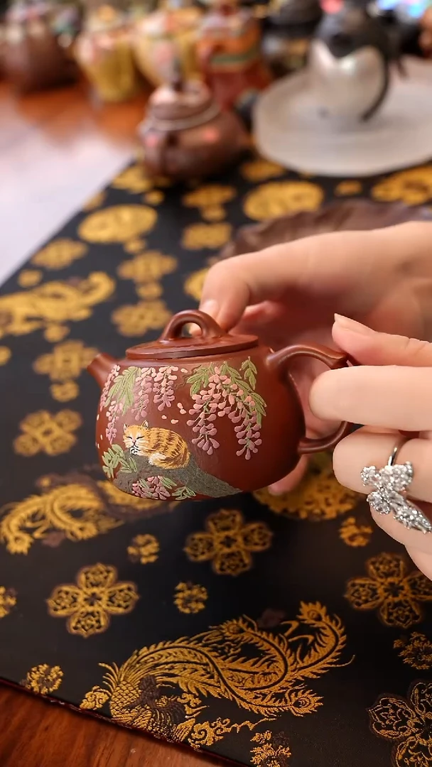 茶壶紫砂朱泥婉瓦 猫咪