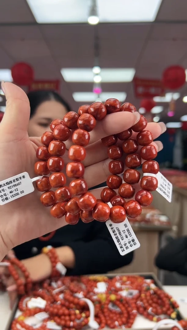 【闪购商品】南红玛瑙珠串未镶嵌多样发其一/12/92198607