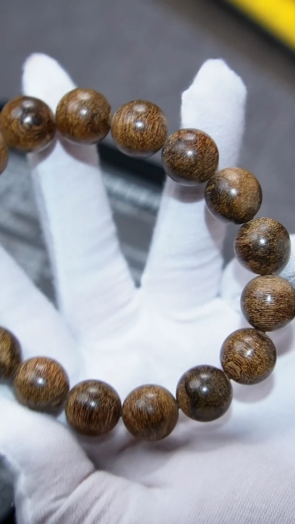 沉香沉香碎屑老料沉香  1.3-18克+