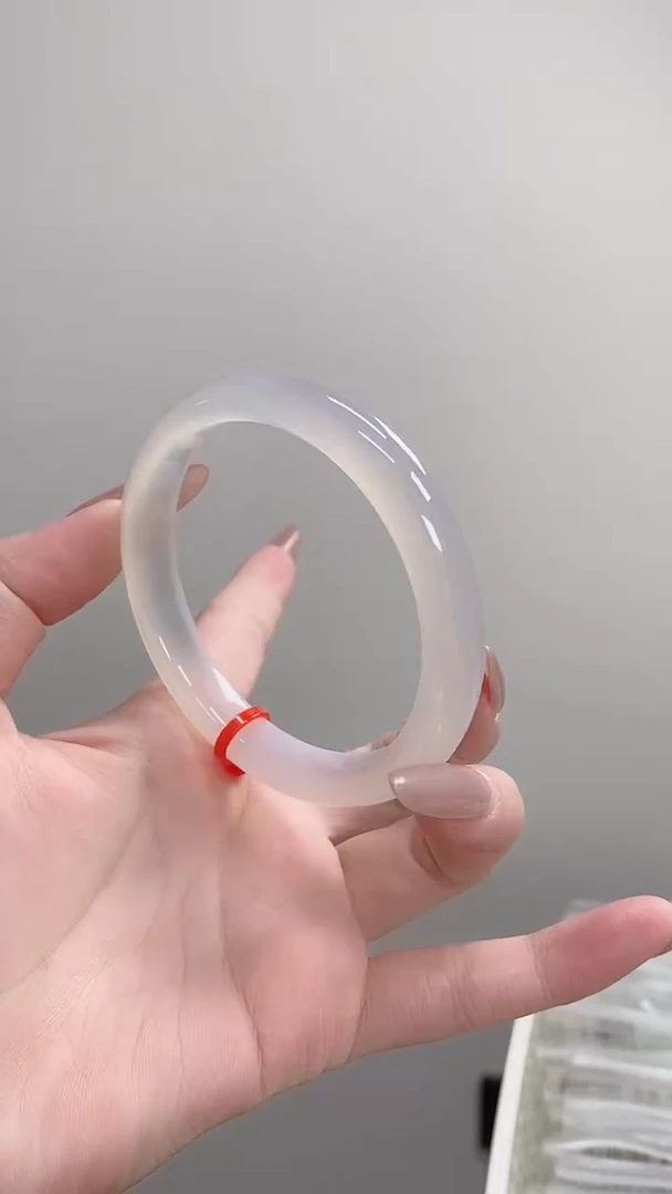 手镯玛瑙/玉髓未镶嵌62正圈