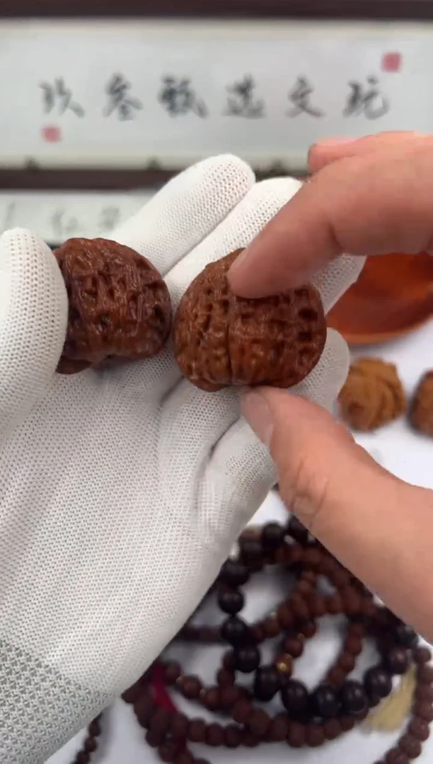 把件桃核核桃111