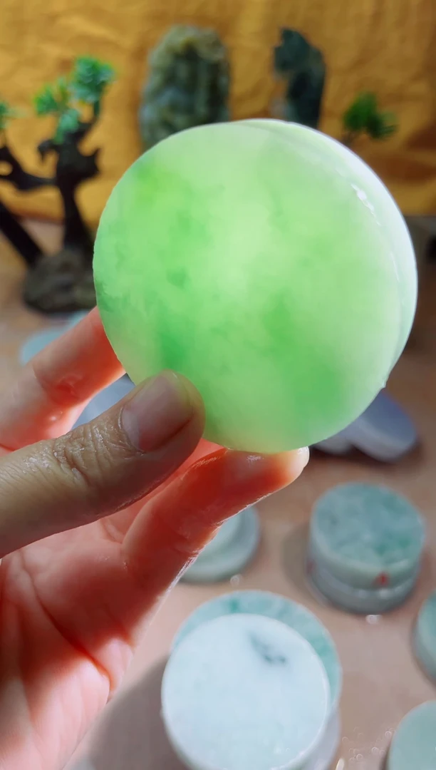 未镶嵌挂件翡翠A货砚曹807