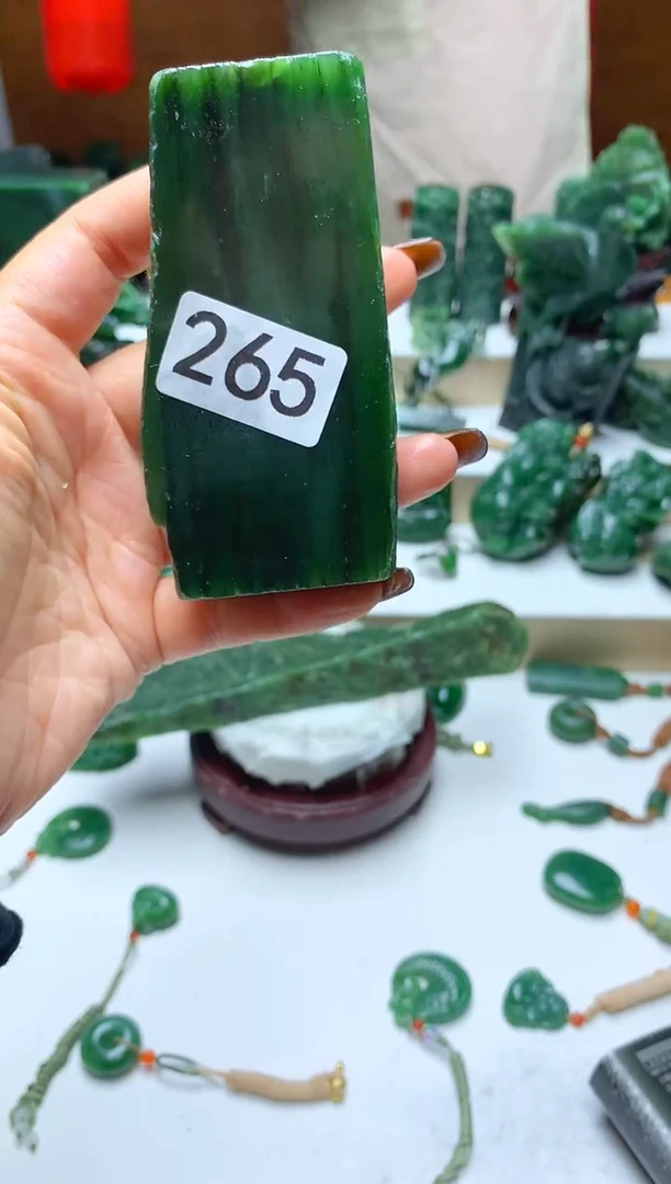 未镶嵌和田玉挂件1