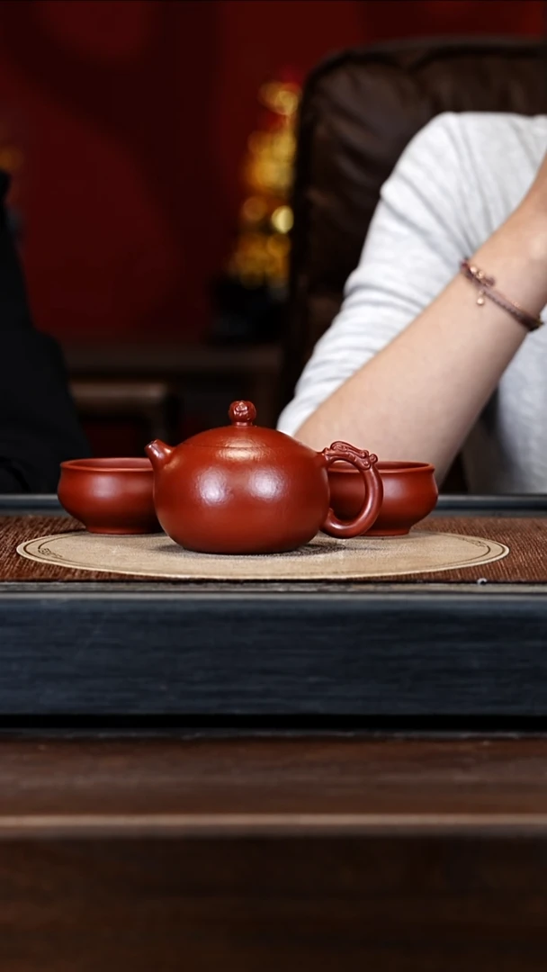 宜兴紫砂LHQ 龙血砂 西施