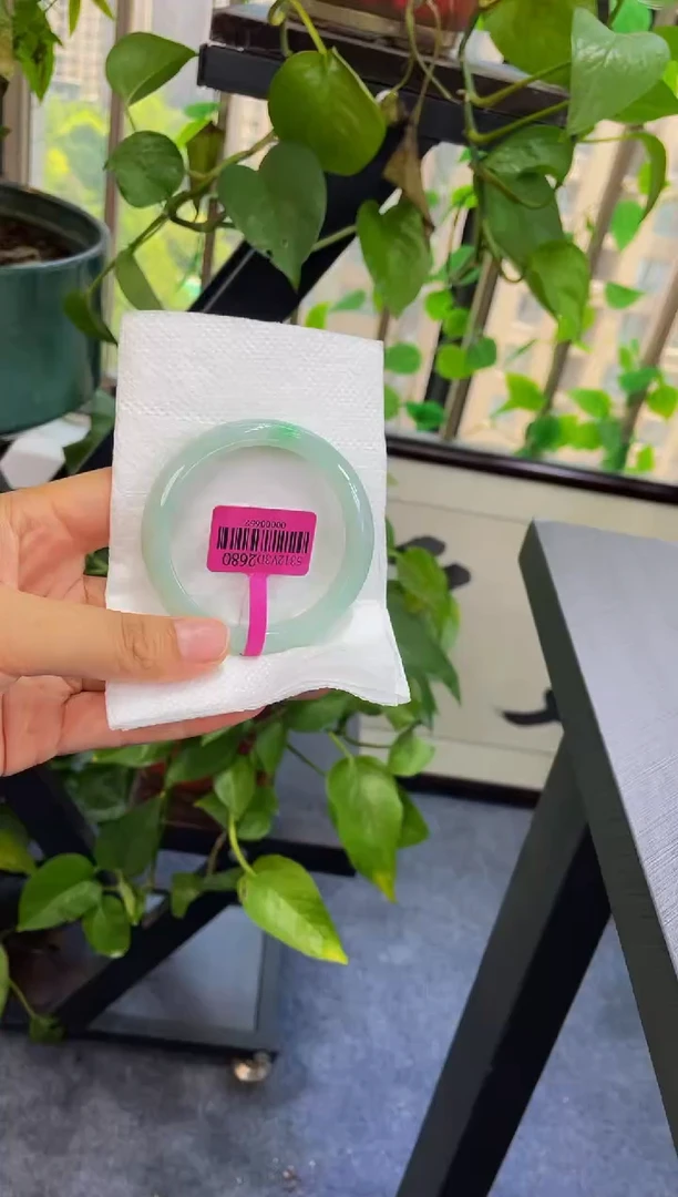 翡翠手镯未镶嵌037手镯53