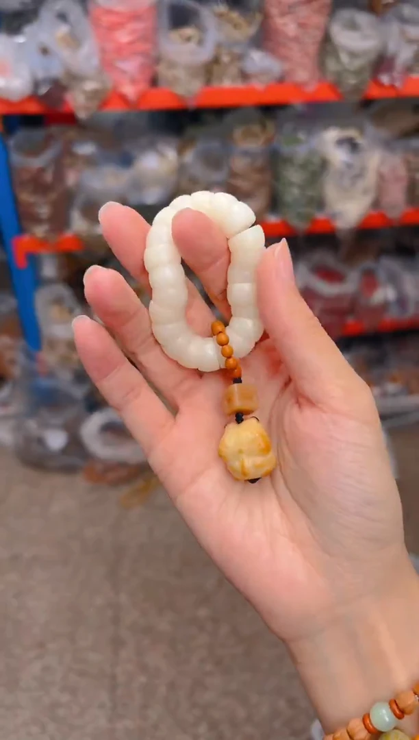 吊坠菩提根/象牙果白色大肠 新款小仓鼠