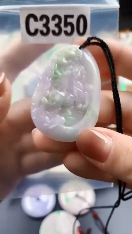 颈饰未镶嵌翡翠天然翡翠吊坠挂件