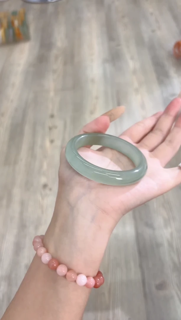 未镶嵌手镯石英质玉154-54D