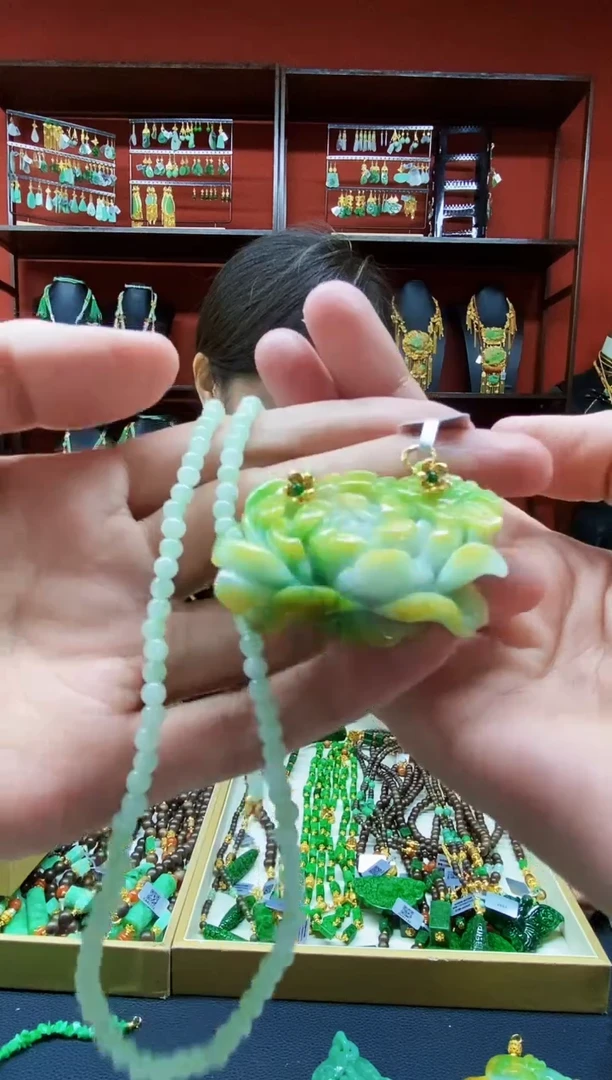 颈饰未镶嵌翡翠翡翠吊坠