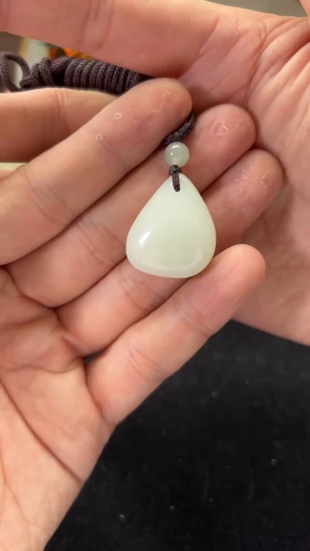 和田玉未镶嵌吊坠(赠链)新疆和田玉米达吊坠