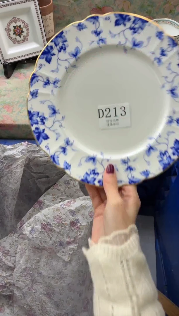 瓷片萍**影       D213